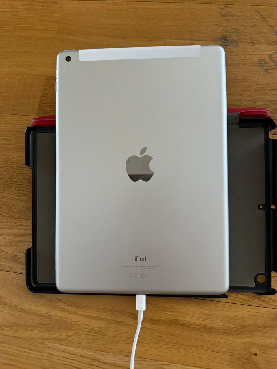 Apple iPad 9 gen wifi + cellular