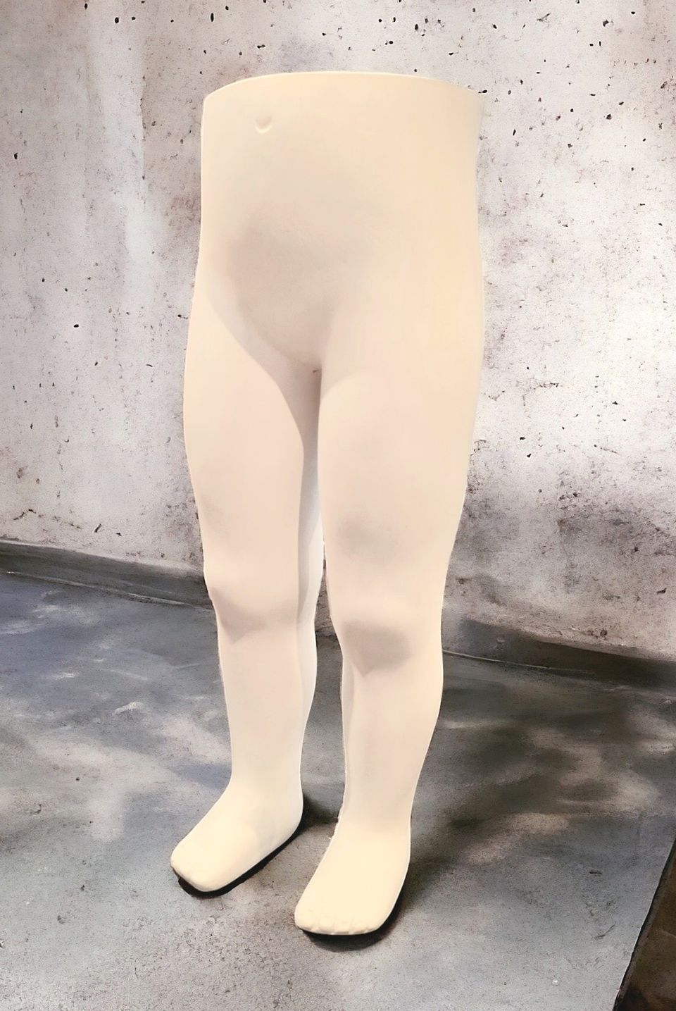 Lasten jalat / torso mannekiini