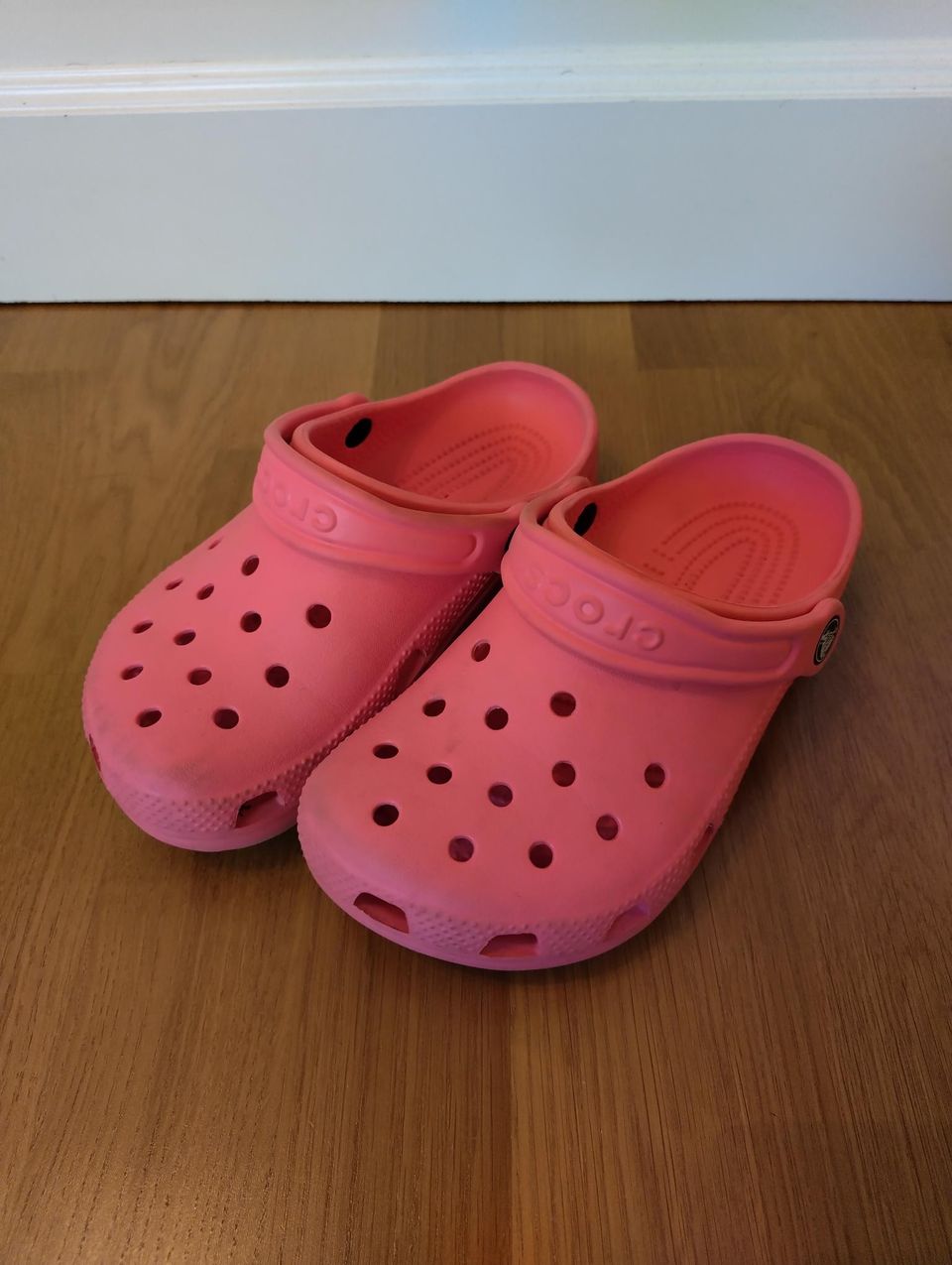 Crocs J1