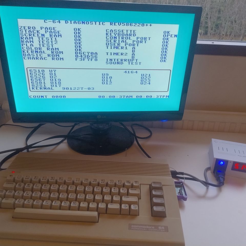 Commodore C64C (Huollettu) #2