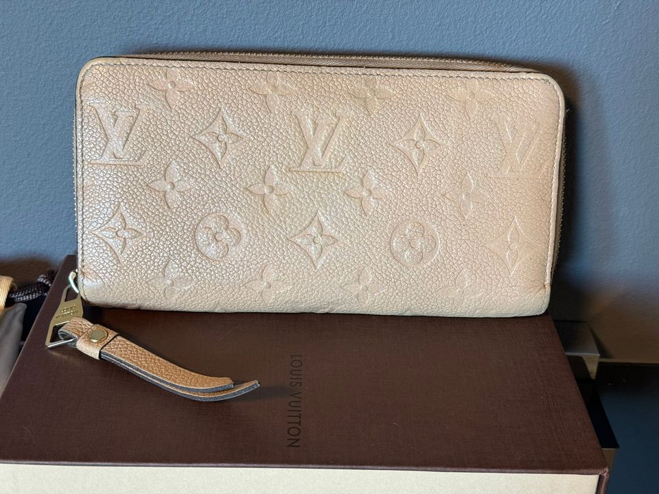 Louis Vuitton Empreinte Dune Wallet