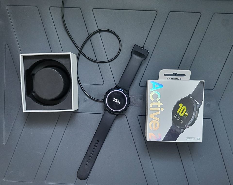 Samsung Galaxy Watch Active 2 älykello