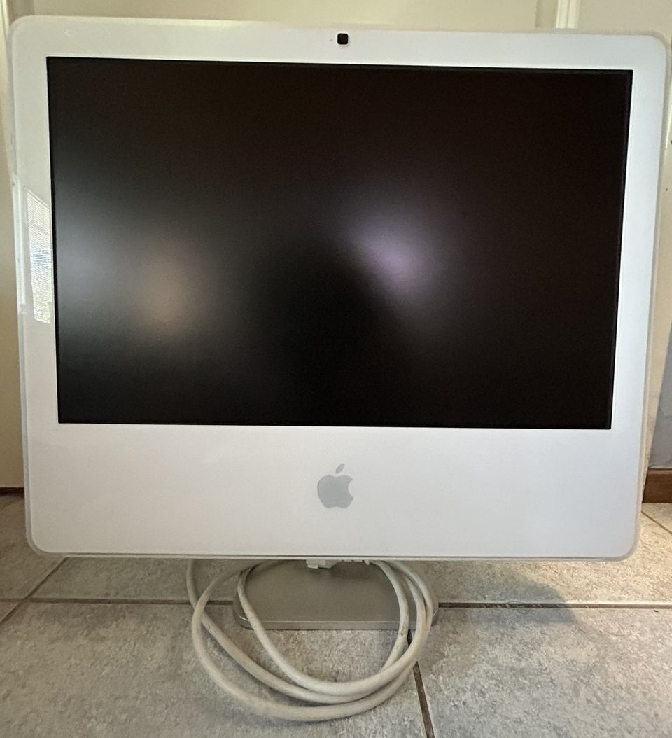 Apple iMac G5/PowerPC 2.1 20" (iSight) (Morphos Amiga)