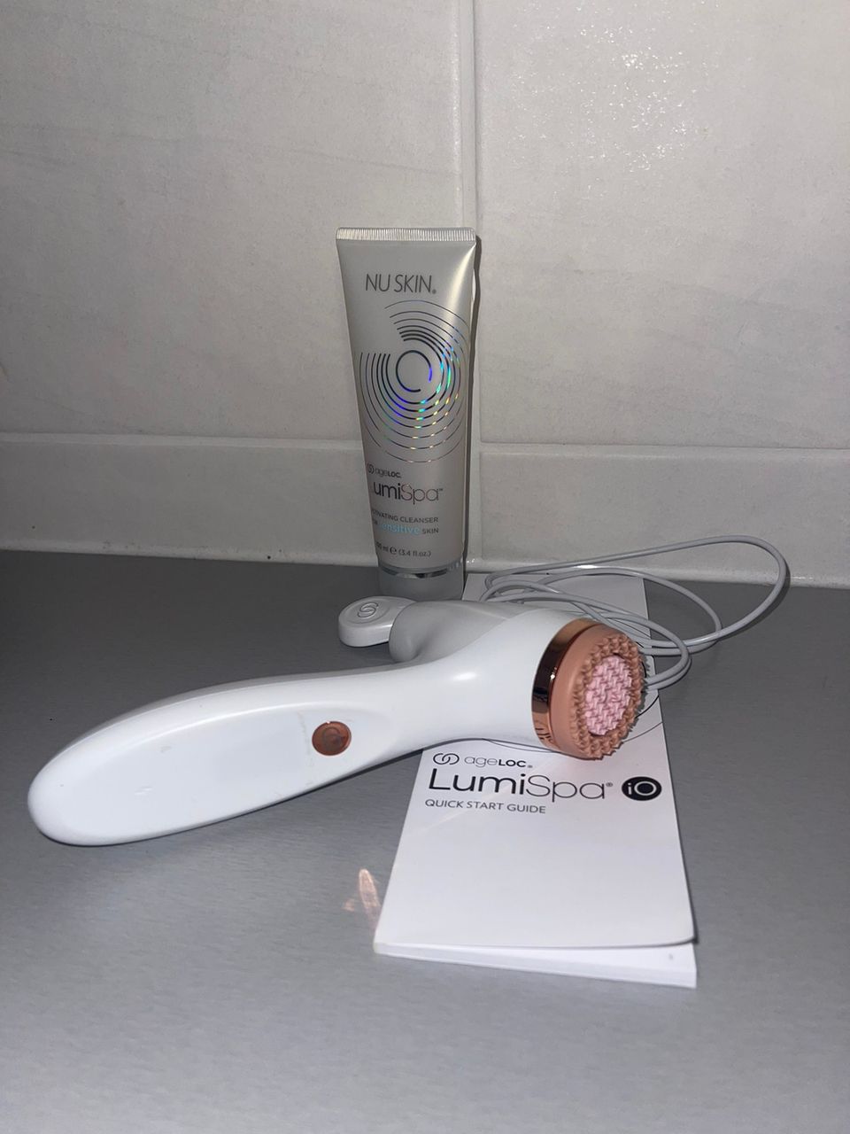 LumiSpa iO