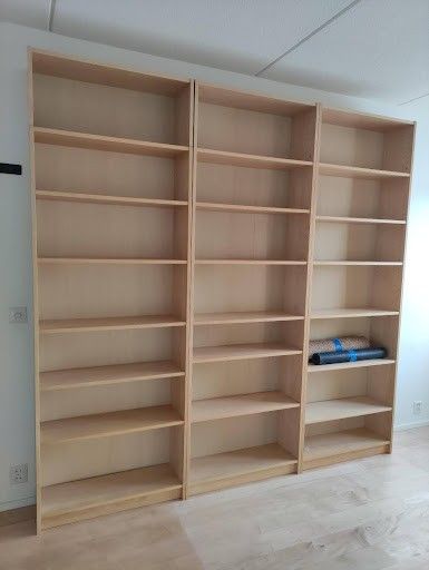 IKEA Billy Bookshelves // 4x wide +1x thin available //   4x leveä + 1x ohut