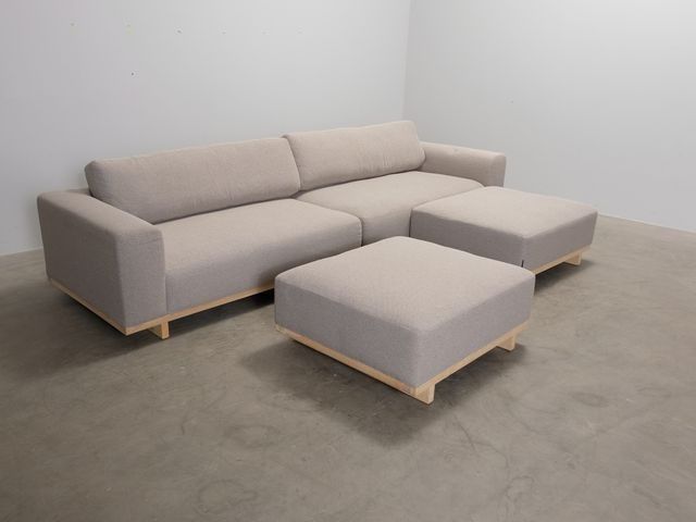 Sofacompany Aya 4-istuttava sohva kahdella rahi