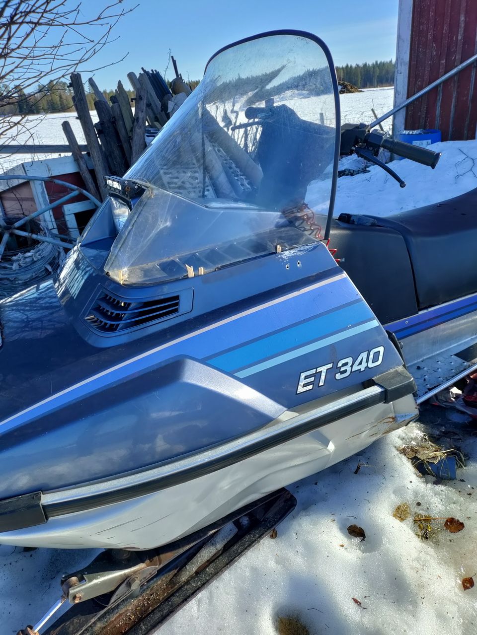 Moottorikelkka Yamaha et 340