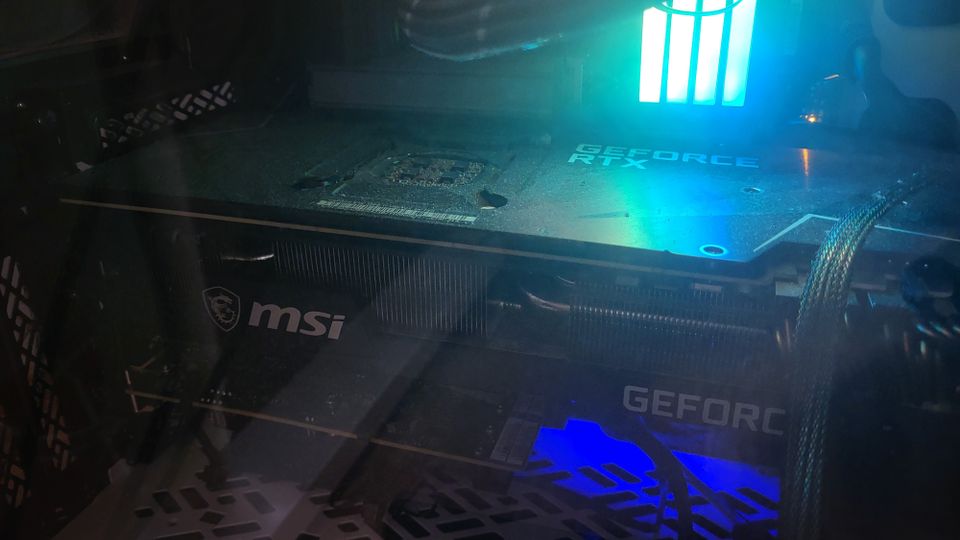 MSI GeForce RTX 3080 Ti VENTUS 3X 12G (TAKUU)