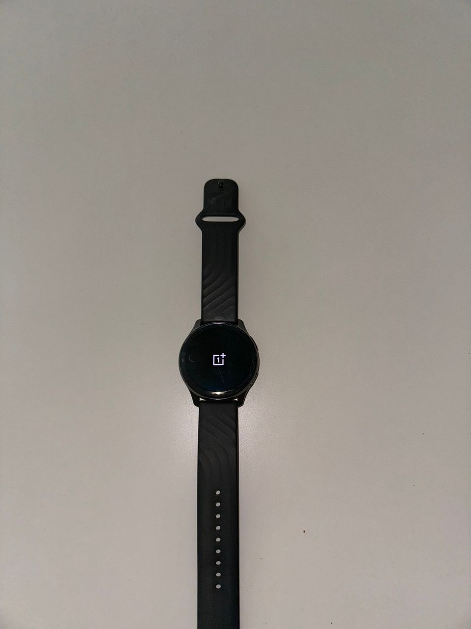 Oneplus Watch- älykello