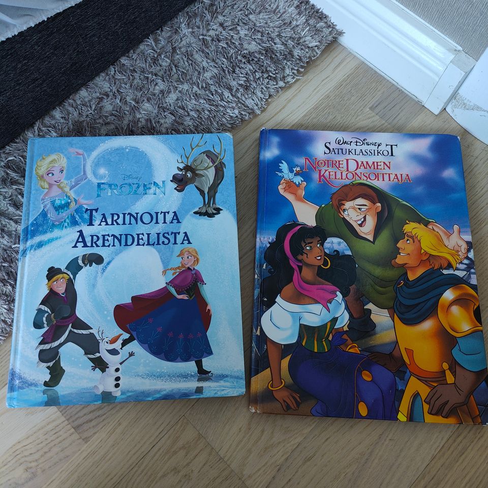 Disney Frozen ja notre damen kellonsoittaja