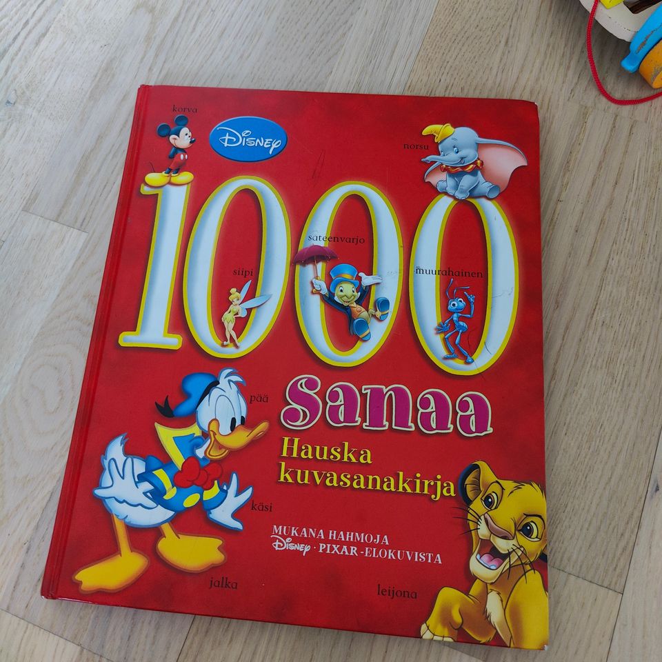 1000 sanaa kuva sanakirja Disney