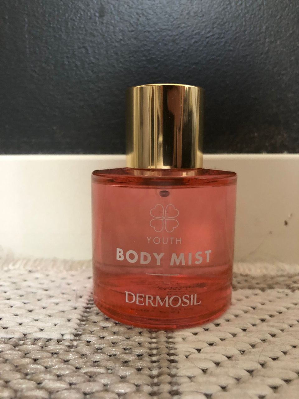 Dermosil body mist