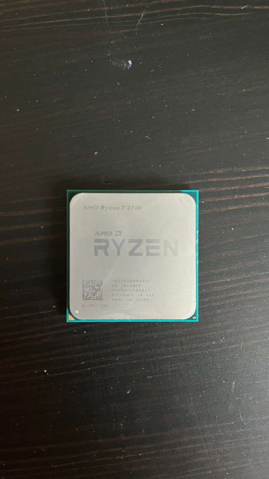 Prosessori AMD Ryzen 7 2700
