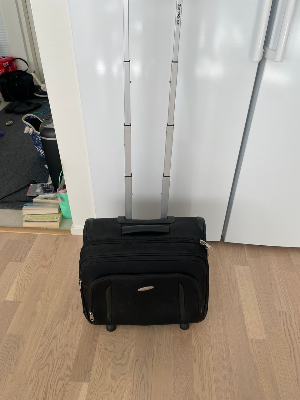 Samsonite mainio matkalaukku