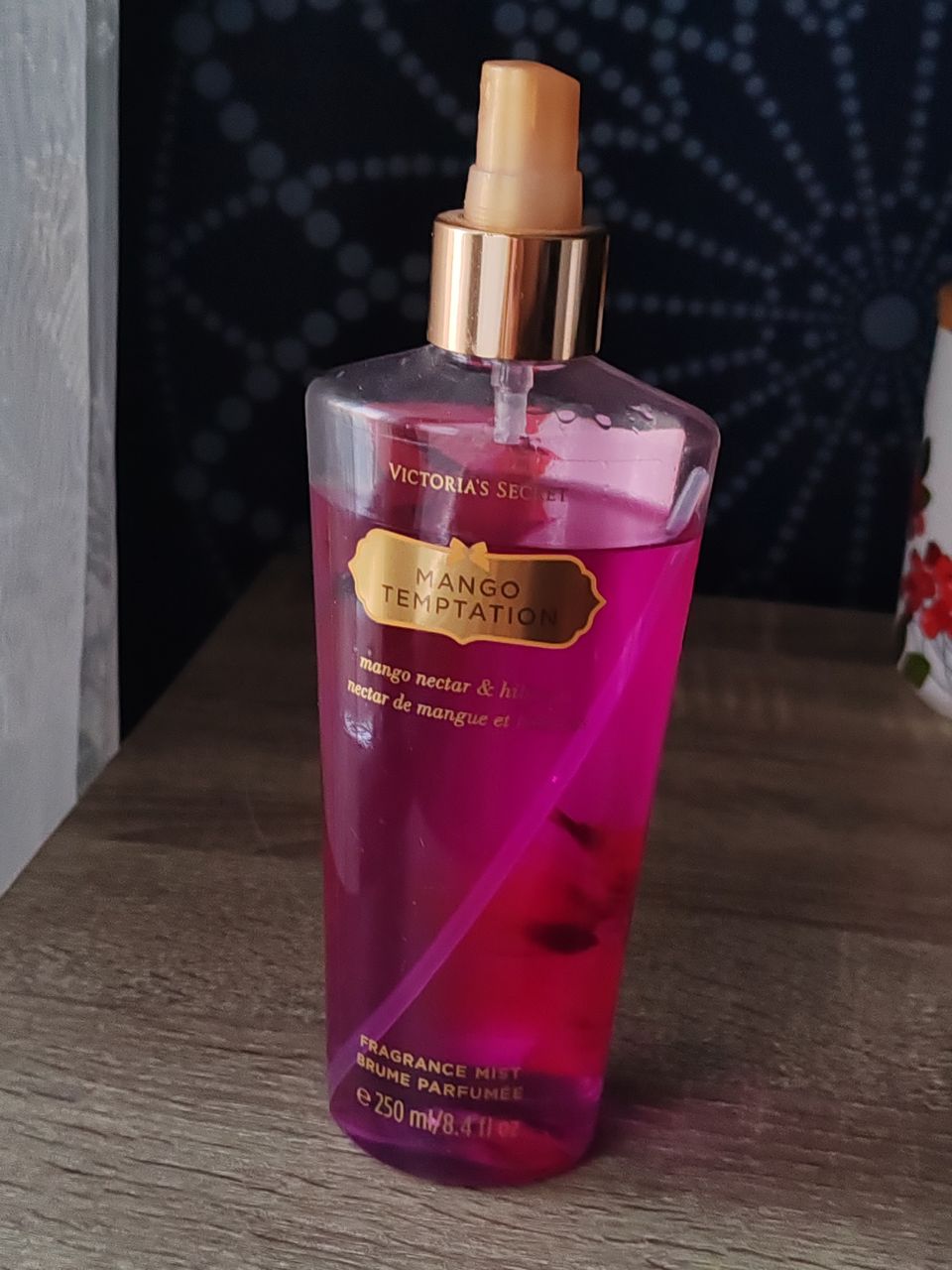 Viktoria's Secret Body Mist Mango