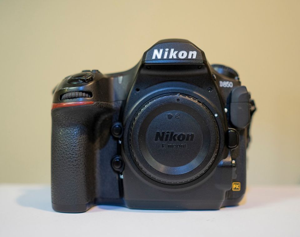 Nikon D850 järjestelmäkamera