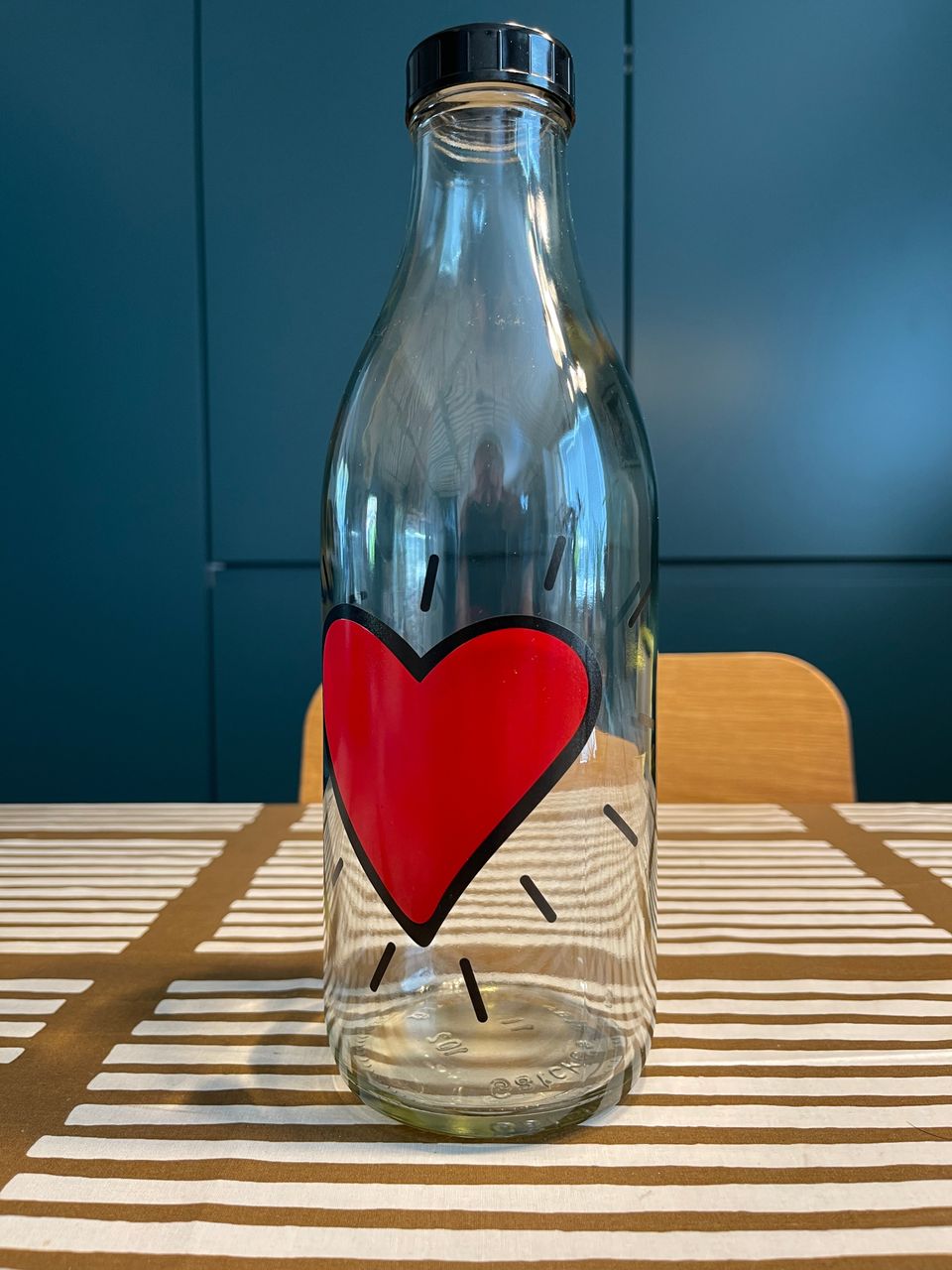 Keräilylasipullo Gätcken Glas Hamburgilta - Keith Haring "Heart" design (1L)