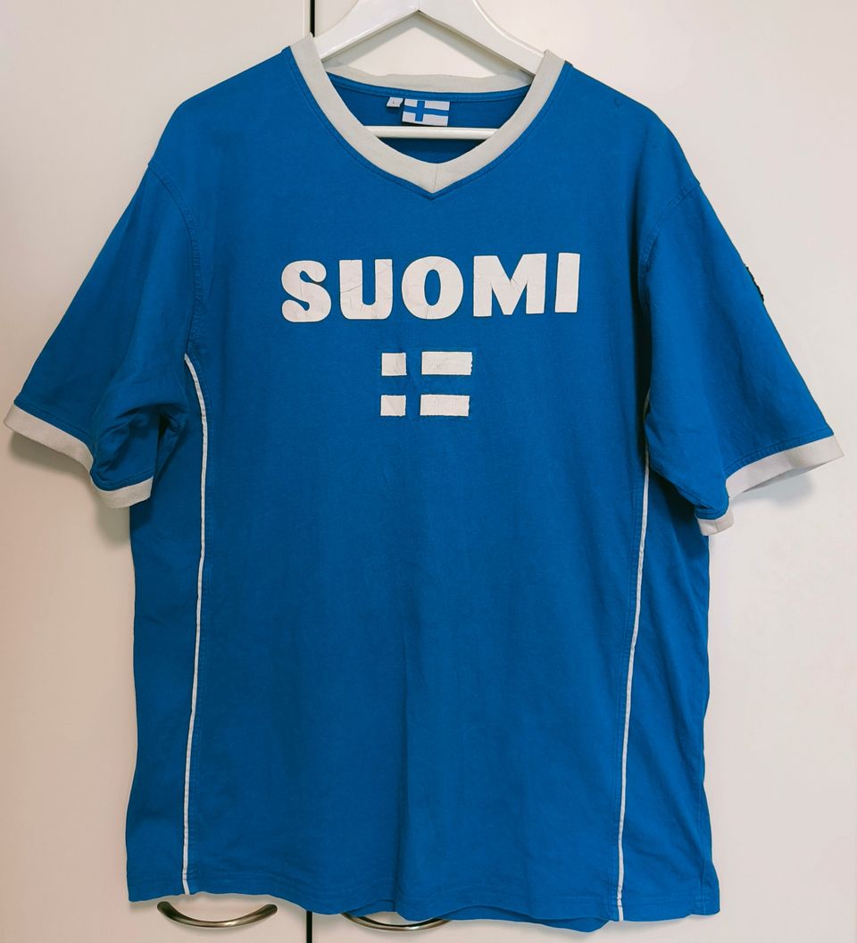 Suomi t-paita, vintage L