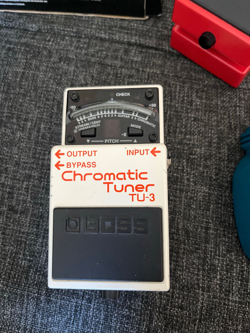 Boss Chromatic Tuner TU-3