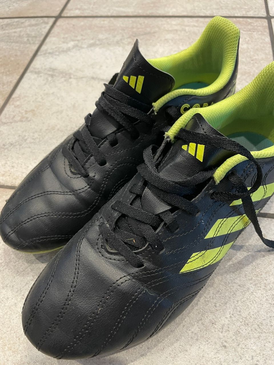 Adidas Copa Sense -nappikset, koko 38 2/3