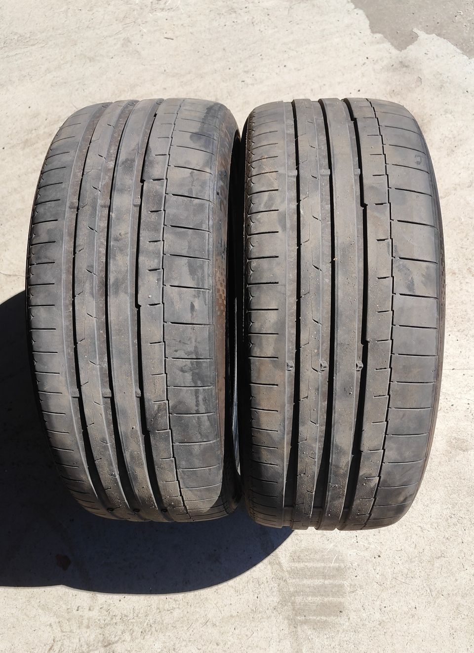 Continental 225/40 R19