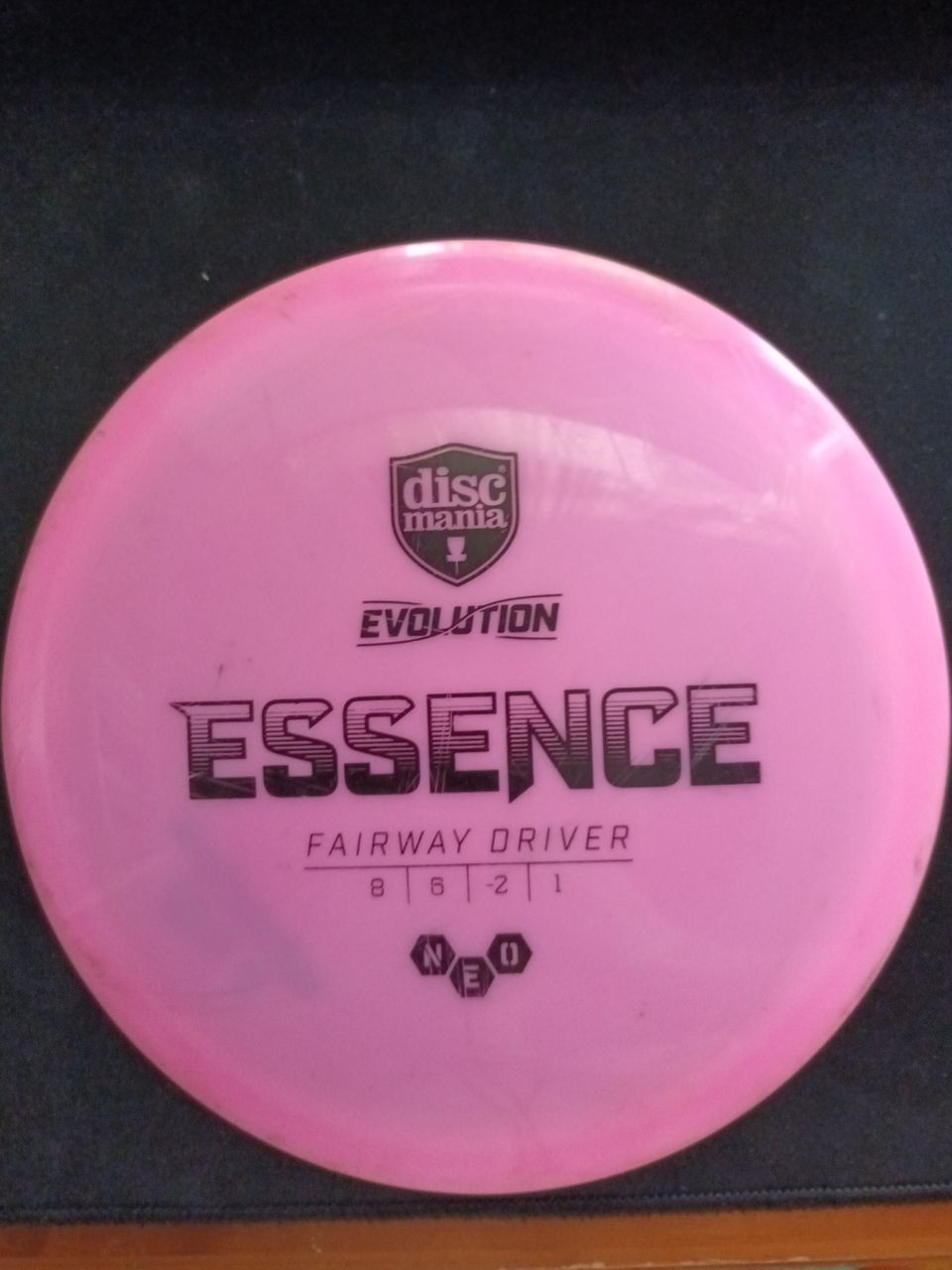 Essence frisbee