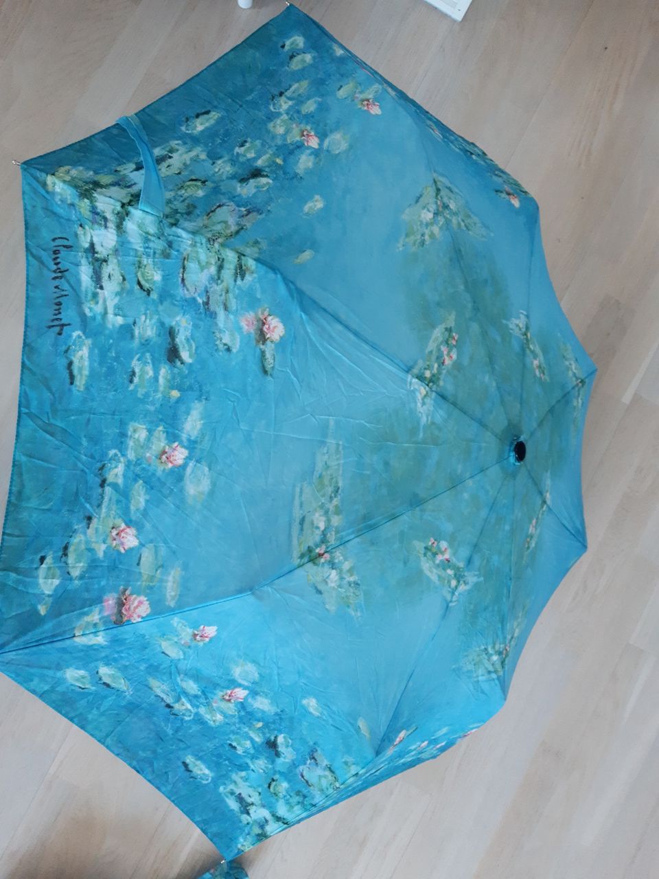 Upea Claude Monet sateenvarjo