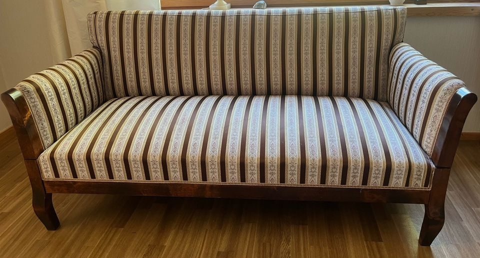 Klassinen sohva