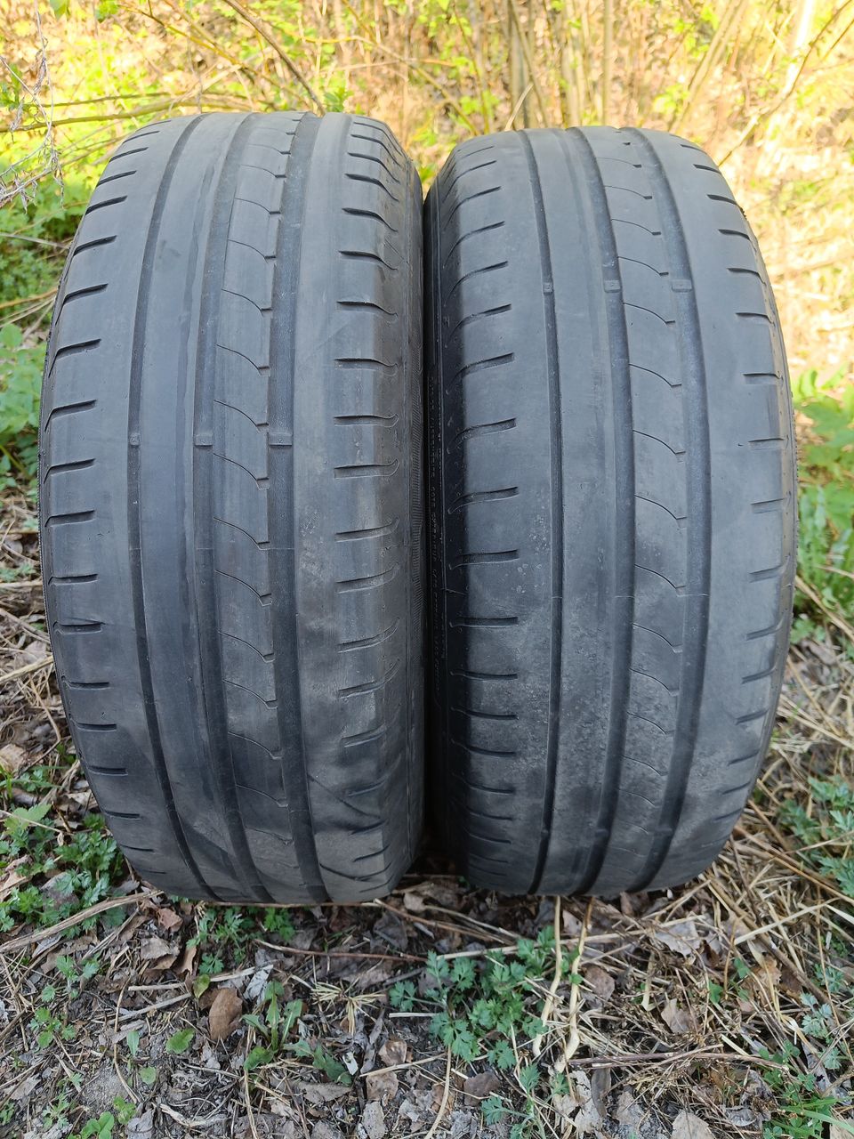 Goodyear Efficient grip 195/60 R16 89H