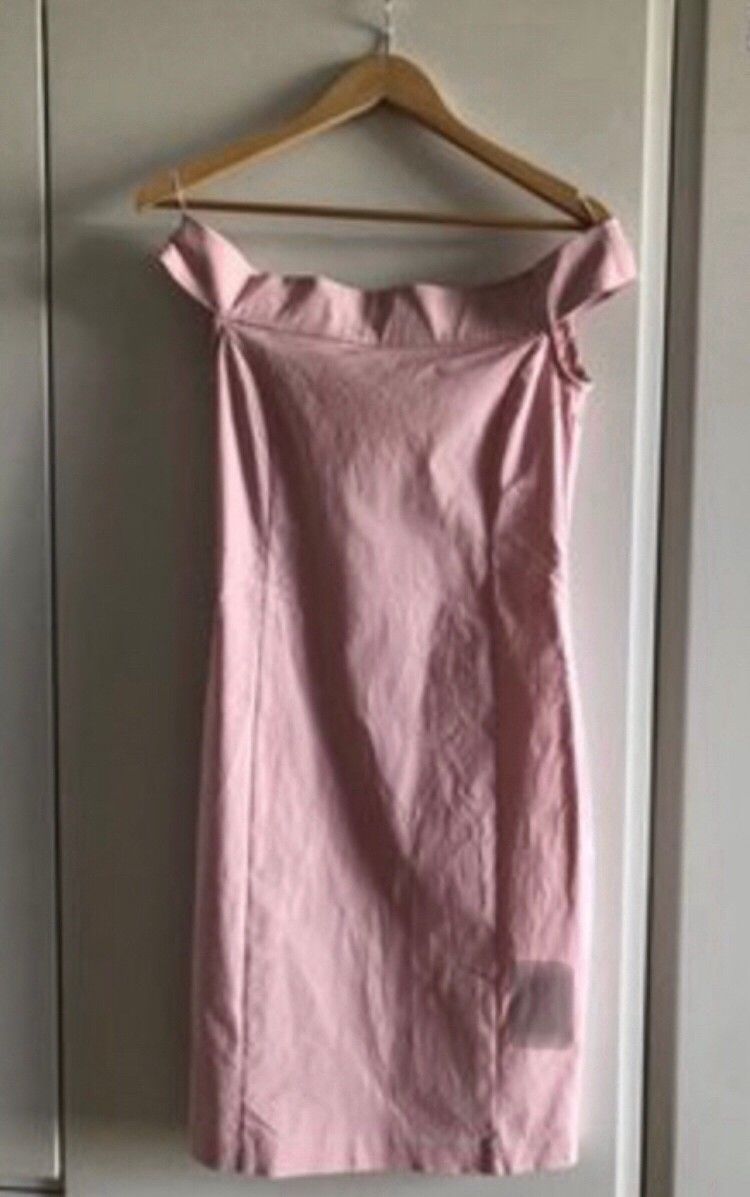 Zara vaaleanpunainen mekko