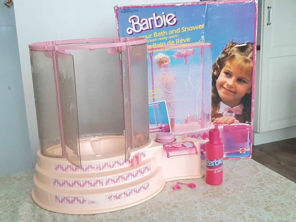 Vintage Barbie suihku ja kylpyamme