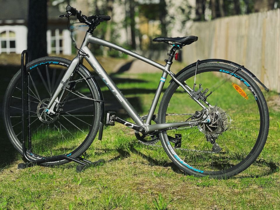 Whyte Cambridge hybrid pyörä