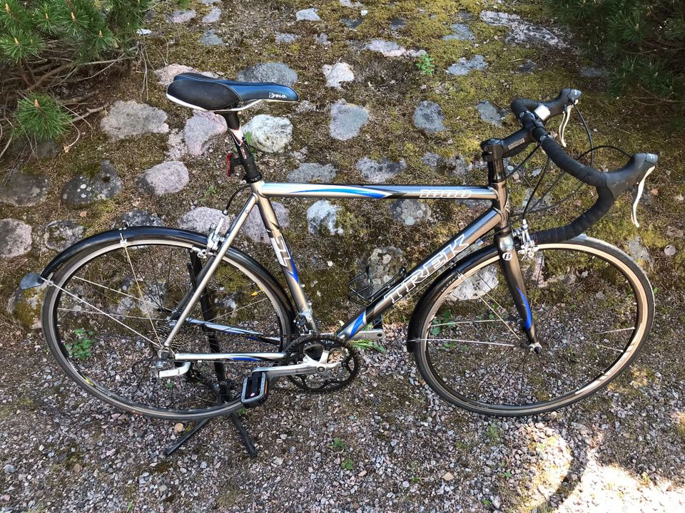 Trek 1000 harjoittelumaantiepyörä