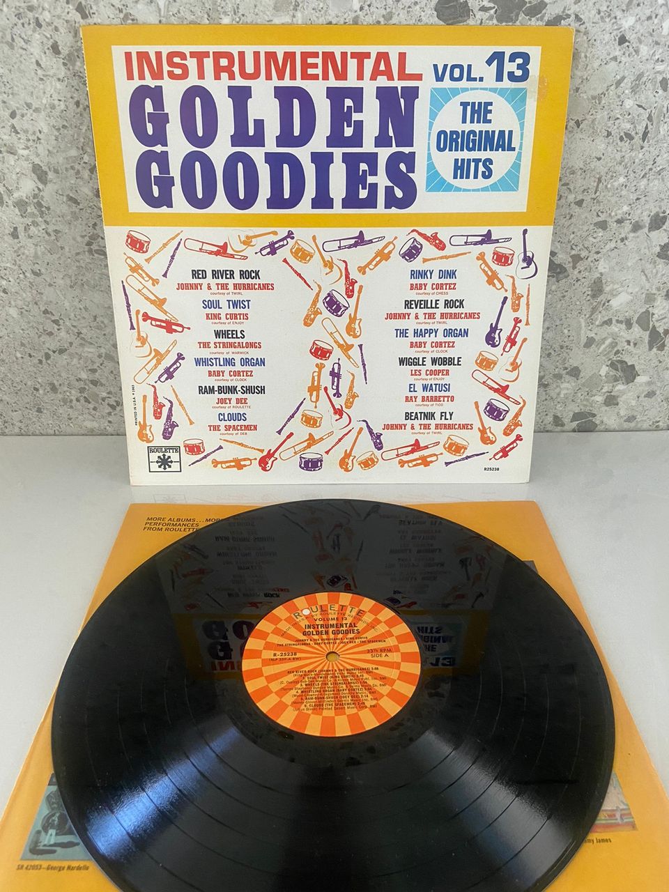 LP-vinyyli. Instrumental Golden Goodies vol.13