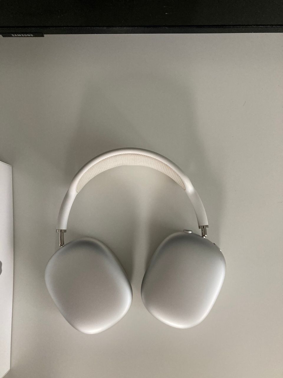 Apple airpods max