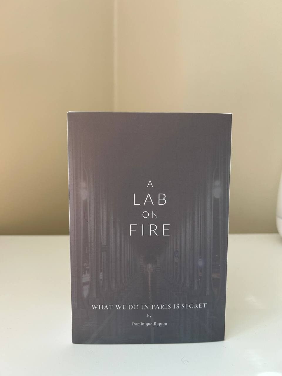 A lab on fire What we do in paris is secret eau de parfum 60ml hajuvesi