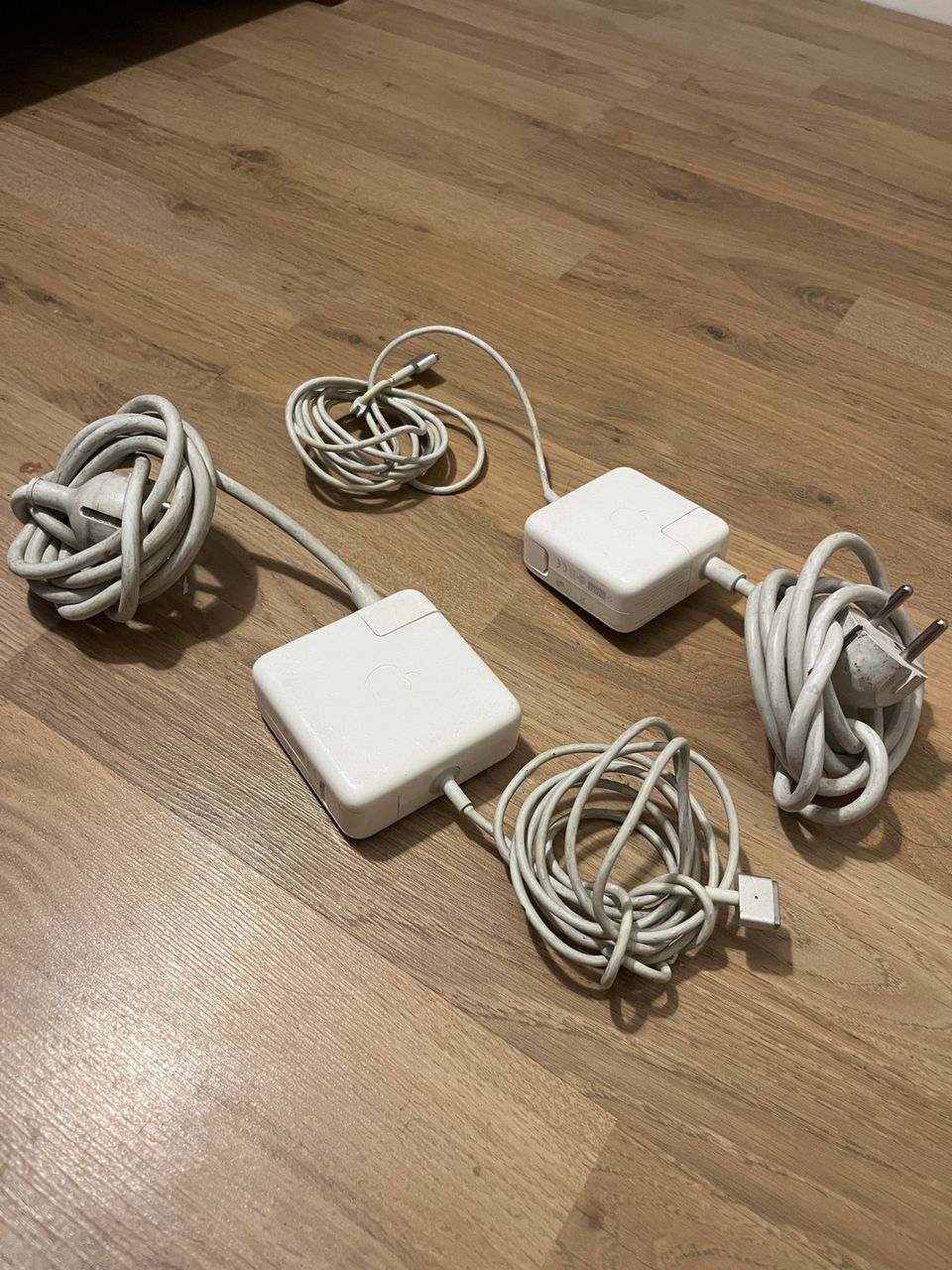 Magsafe 2 power adapter