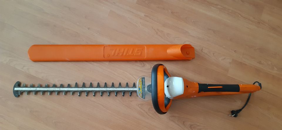 Pensasleikkuri STIHL HSE71 sähkö