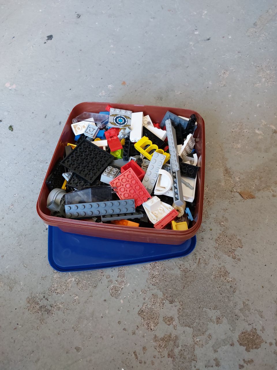 Legopalikoita.