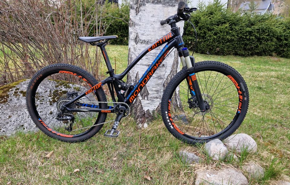 Mondraker Factor 24" täysjousto