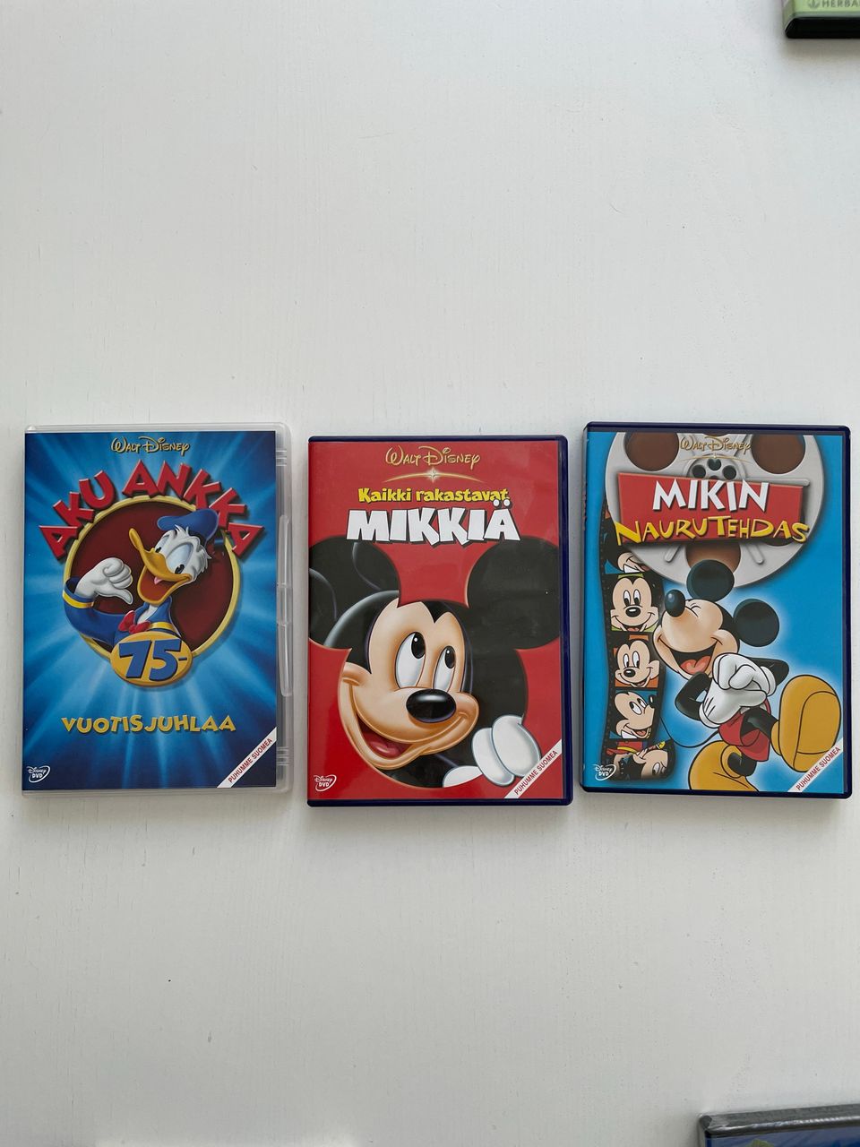 Walt Disney Piirrettyjä DVD-Elokuvia Puhumme suomea