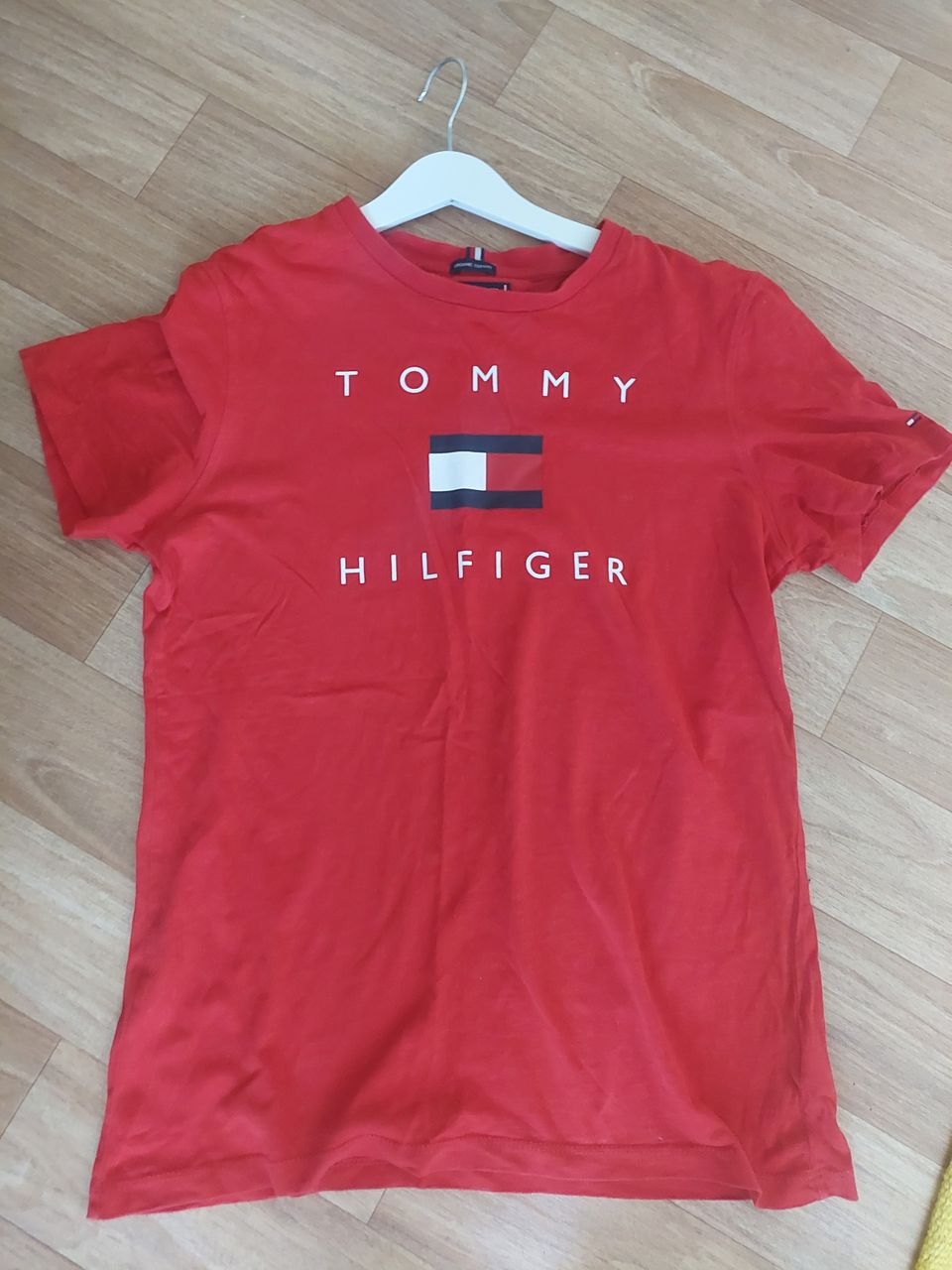 T-paita tommy Hilfiger 176cm