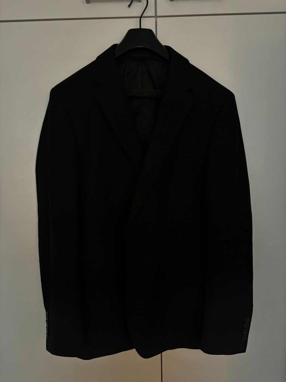Slim Fit puvun takki musta Dressman 54