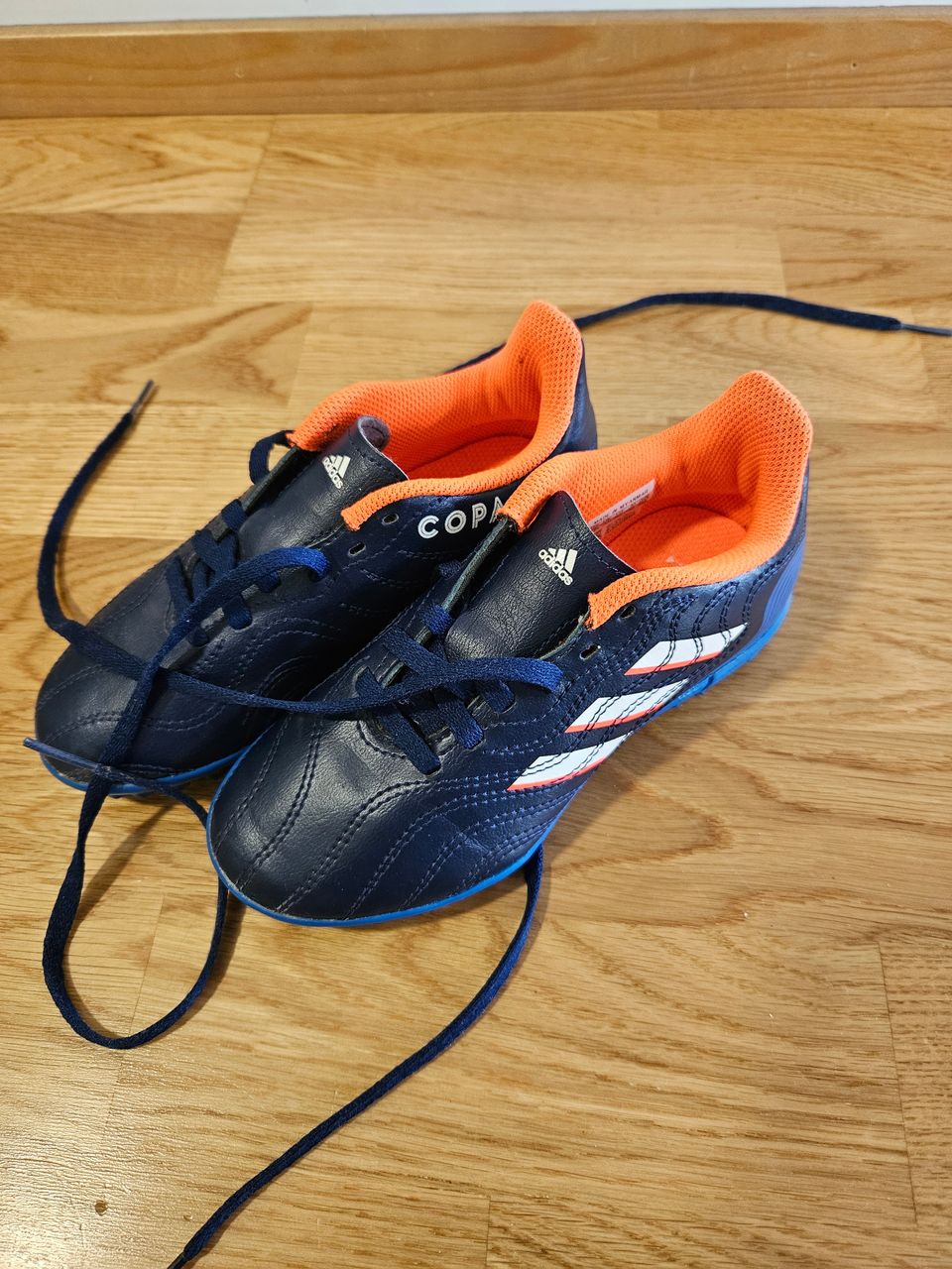 adidas copa jalkapallokengät