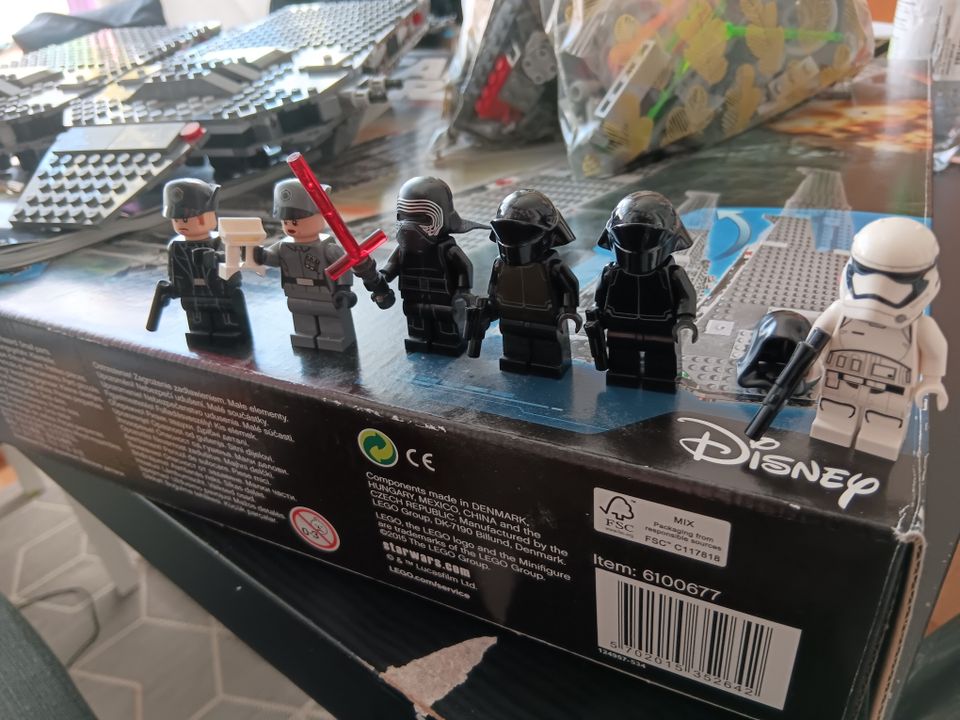 Lego star wars 75104