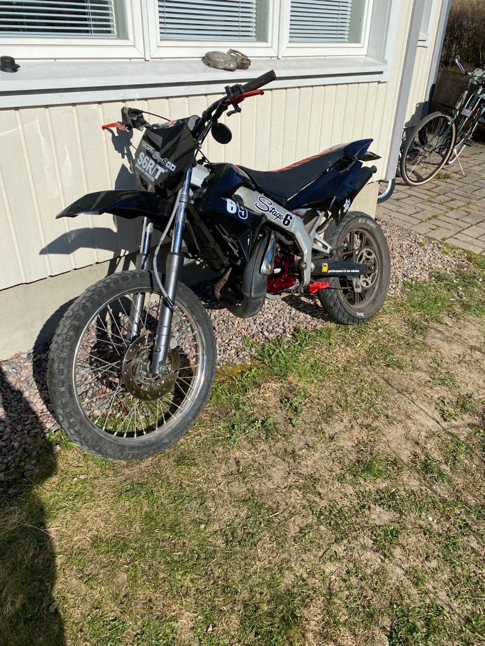 Myykää pinnasmotot derbiiin!!!