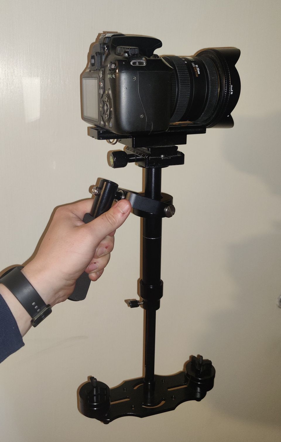 S40 käsivakain kameralle