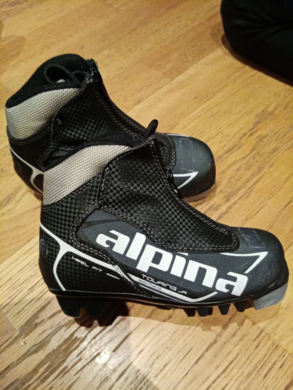 Alpina Touring Jr monot 29