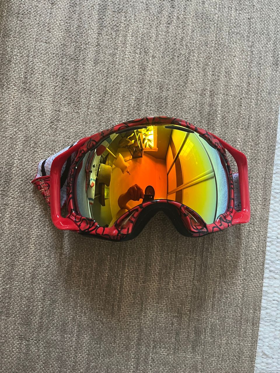 Oakley laskettelulasit