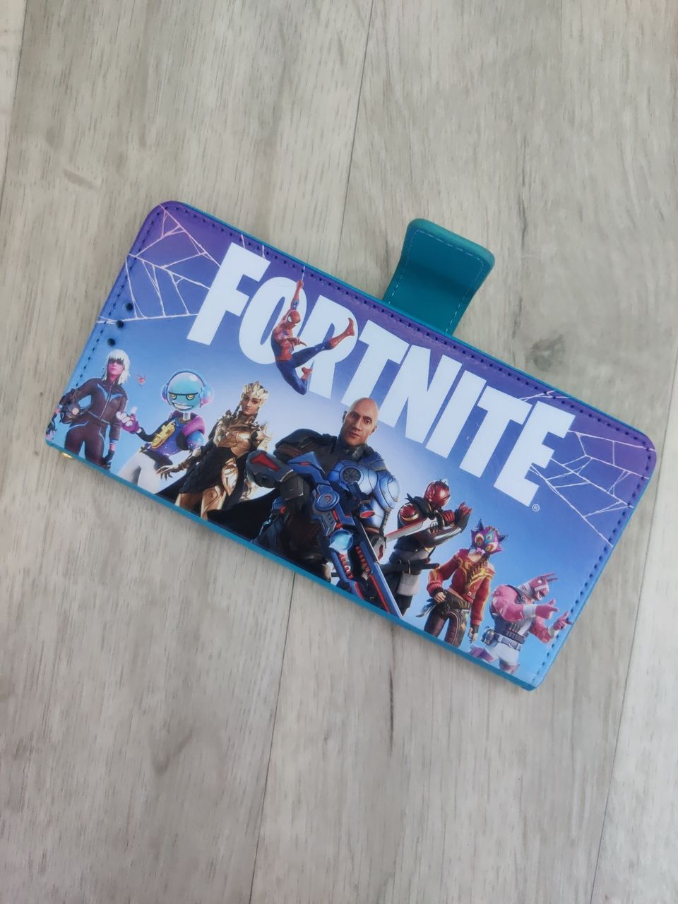 Fortnite One Plus Nord CE 2 5g kuoret